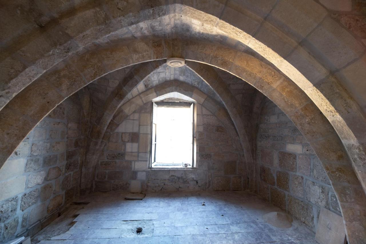 Studio Romantique Maison De L'Eglise Du Couvent ナルボンヌ エクステリア 写真